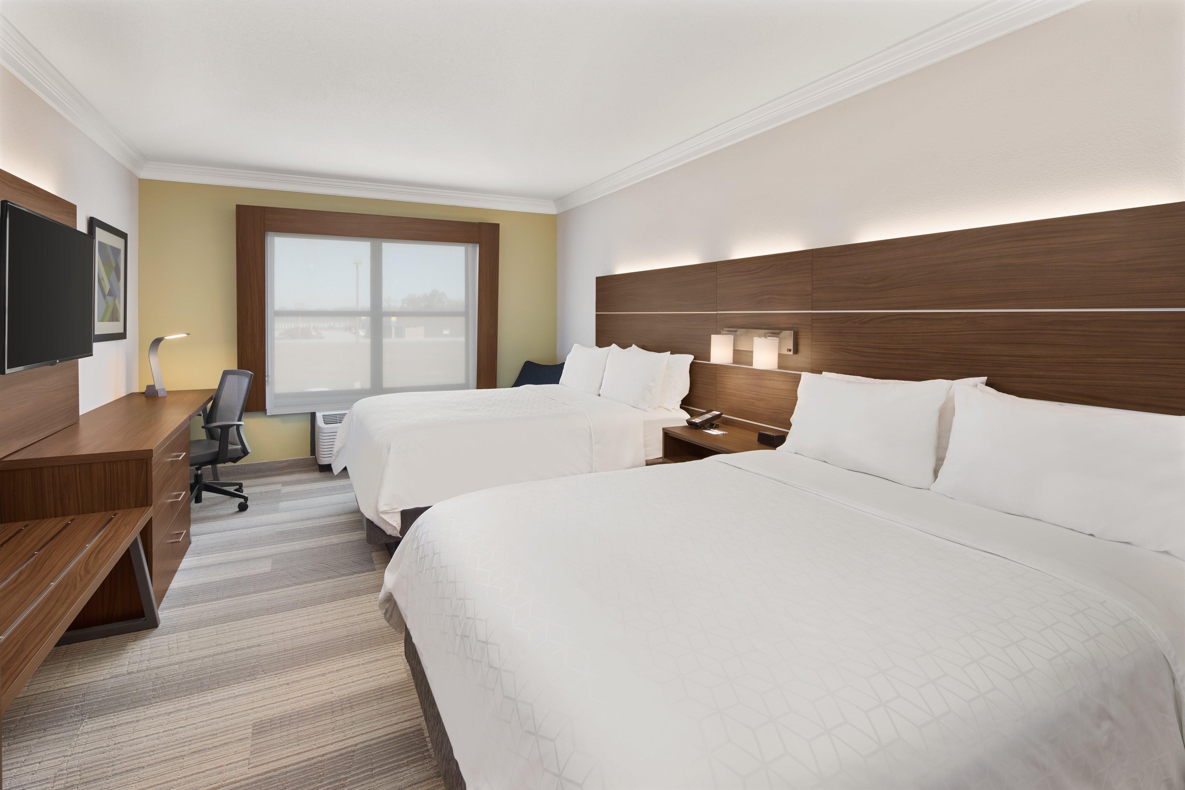 Holiday Inn Express Hotel & Suites Byron By Ihg Exterior photo