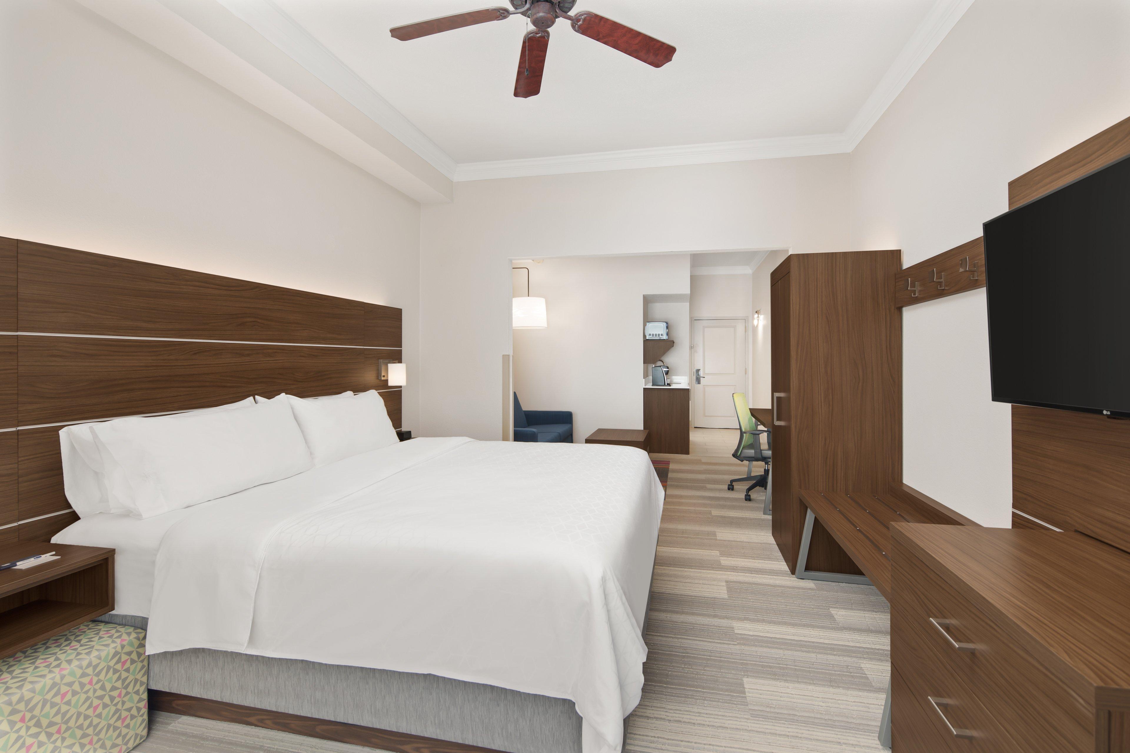 Holiday Inn Express Hotel & Suites Byron By Ihg Exterior photo