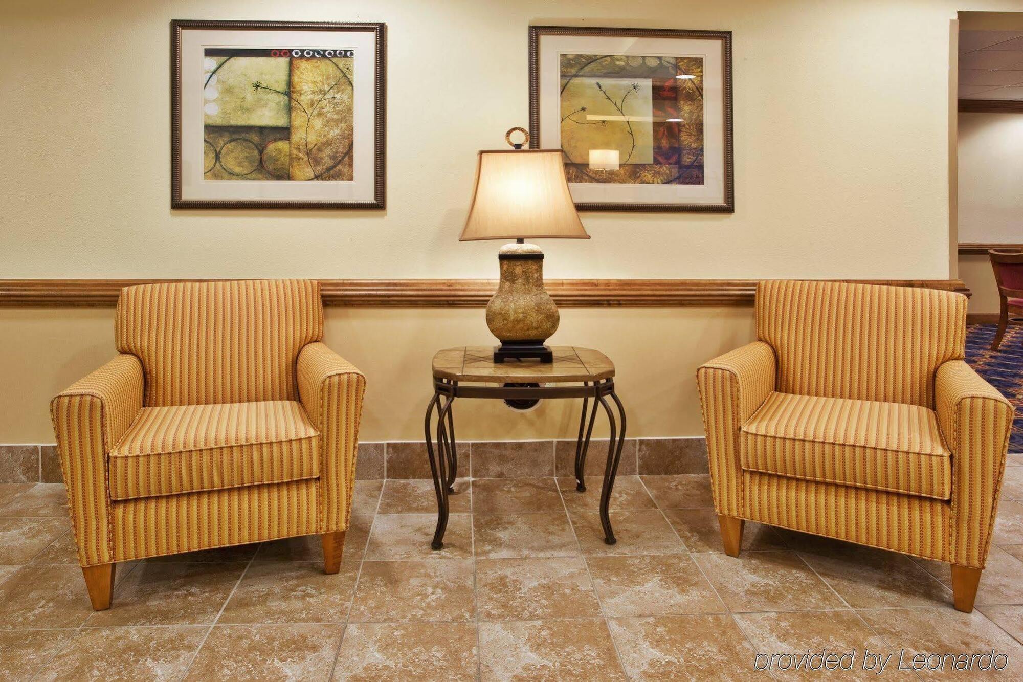 Holiday Inn Express Hotel & Suites Byron By Ihg Exterior photo
